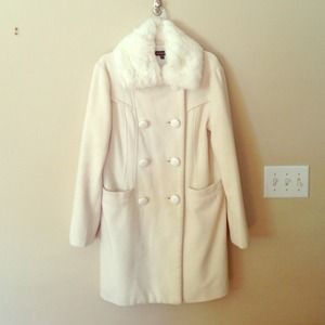 Bebe coat