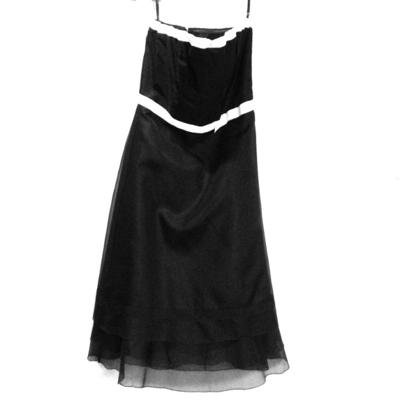 Strapless Nicole Miller Dress size 6 black/white