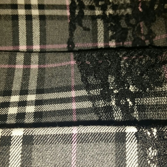 LAST CHANCE DONATING SOON Plaid skirt - Picture 4 of 4