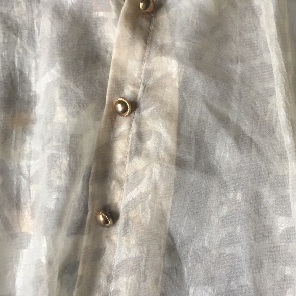 Leopard print sheer blouse - Picture 2 of 2