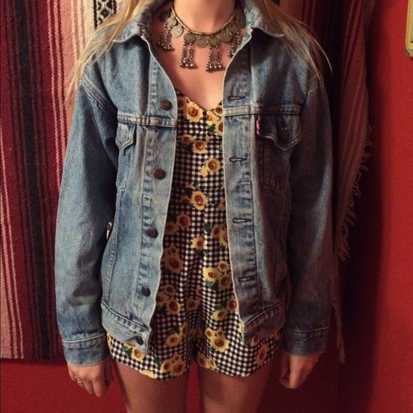 SOLD NWOT 90s Gingham sunflower romper