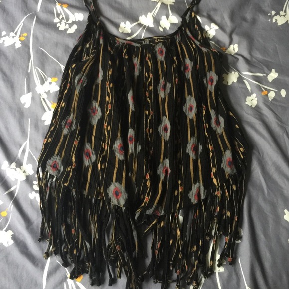 Crop top - Picture 1 of 1