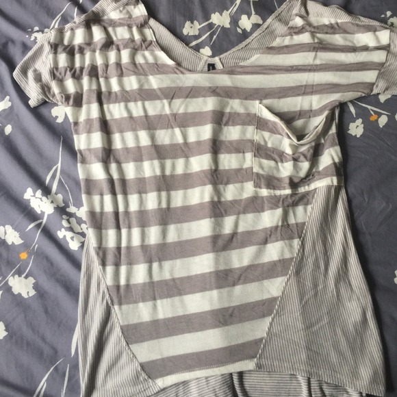 Pocket tee - Picture 1 of 1