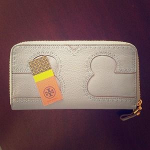 Tory Burch Amalie Zip Around Wallet