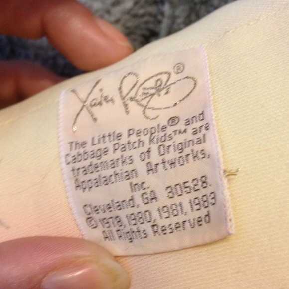 Cabbage patch doll special edition - Picture 3 of 3