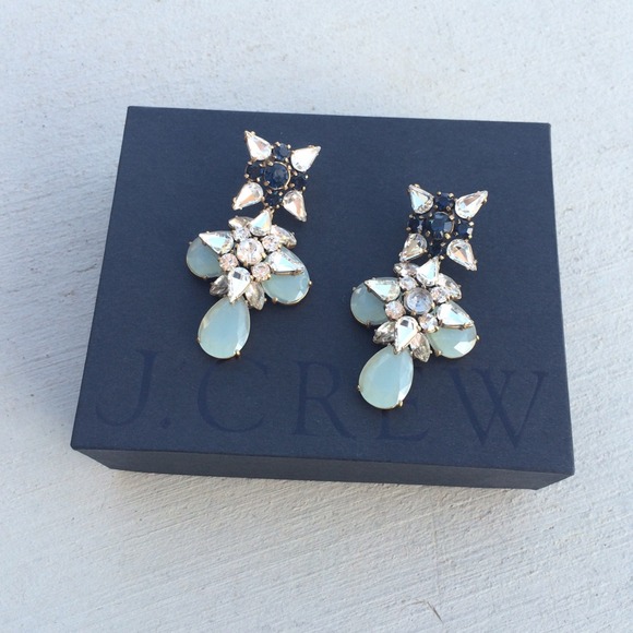 J. Crew Jewelry - 🆕 Blue grotto crystal earrings