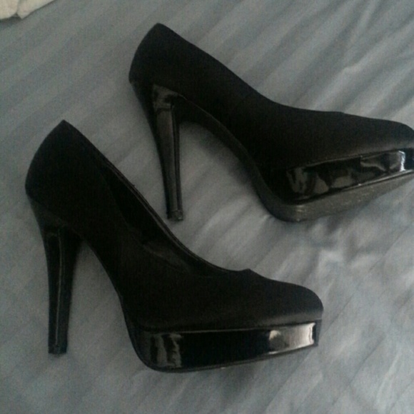 Black heels