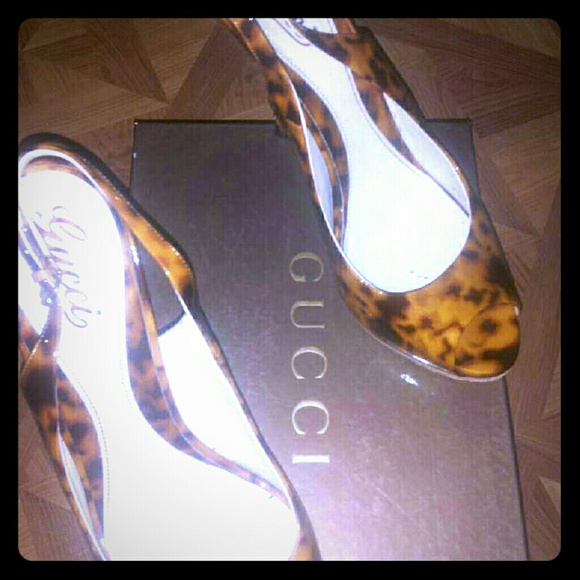 💯 Authentic Gucci Slingback Pump size 41