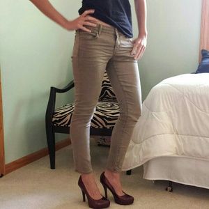 Gap 1969 Always Skinny Skimmer size 27/4 -tan