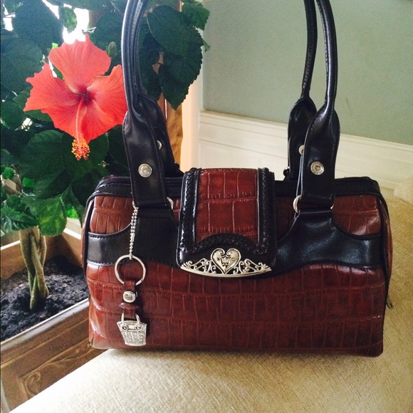 Gorgeous Italian leather purse