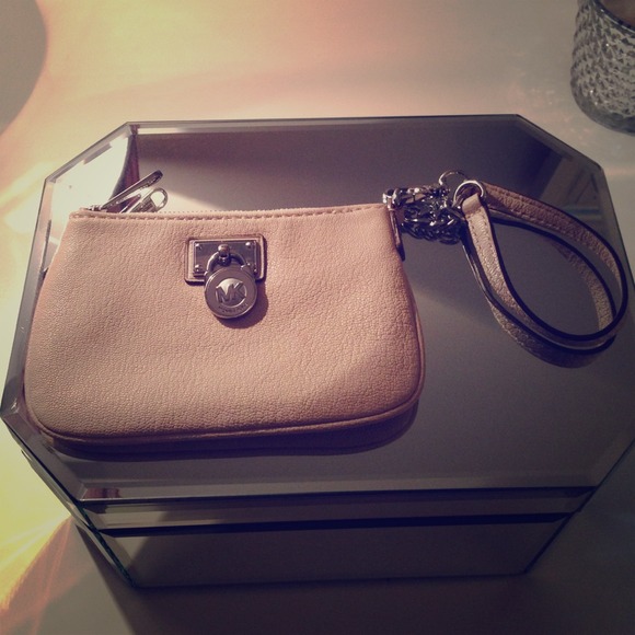 Authentic Michael Kors leather wristlet