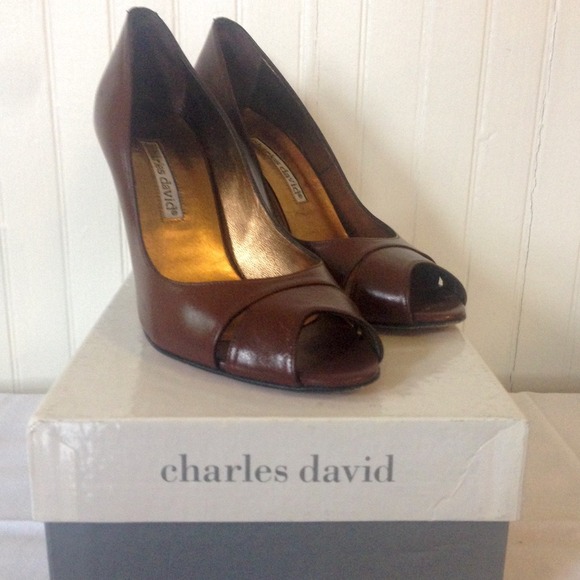 Charles David brown leather pumps size 7 1/2
