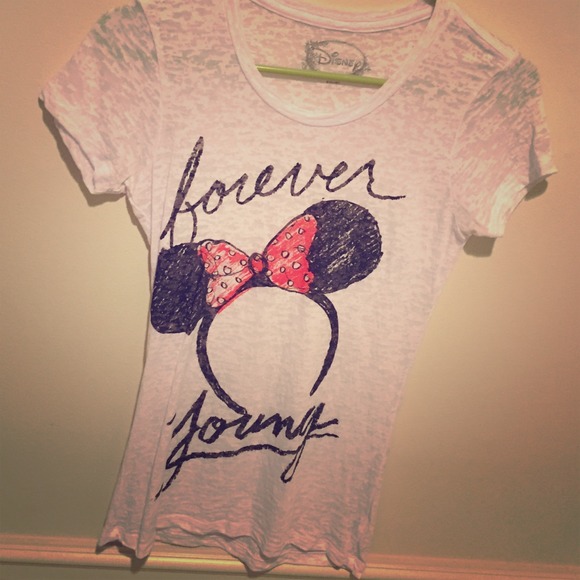 "Forever young" shirt