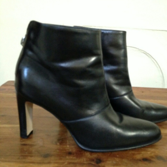 Leather women's boots