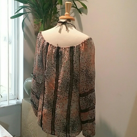 BCBGMAXAZRIA peasant top - Picture 4 of 4