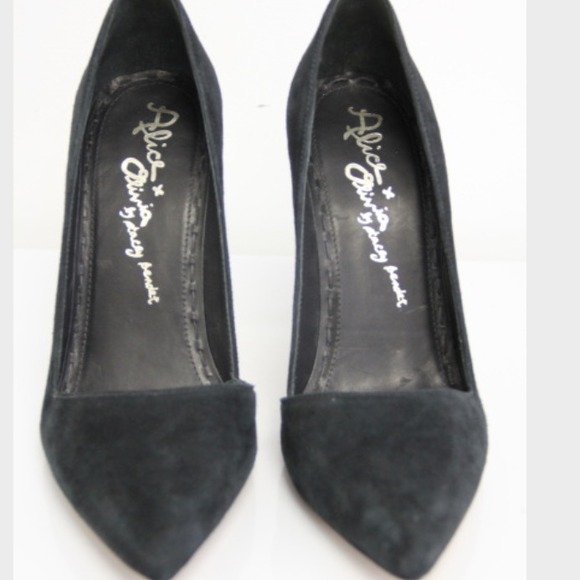 Alice + Olivia Dina Suede Pumps - Picture 2 of 4