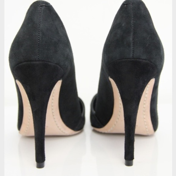 Alice + Olivia Dina Suede Pumps - Picture 3 of 4