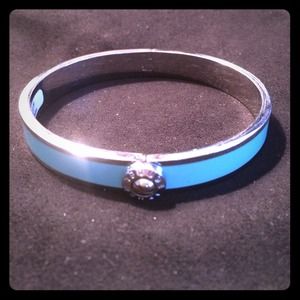 NWT Authentic Henri Bendel bangle.