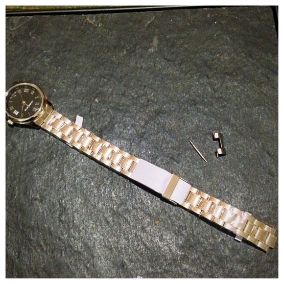 ?⭐️Designer Liz Claiborne watch⭐️?