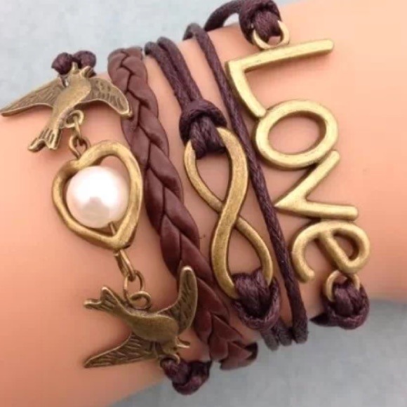 Love infinity braid bracelet - Picture 2 of 2