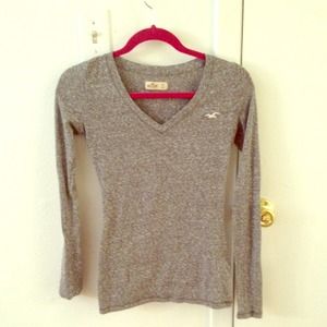 Grey long sleeve Vneck