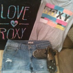 ROXY TWO TOPS AND MORE BUNDLE.