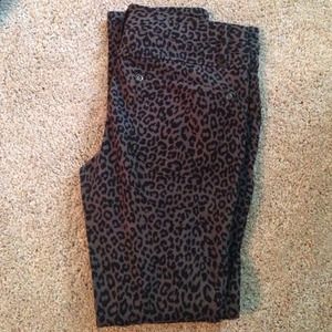 Express leopard jeggings