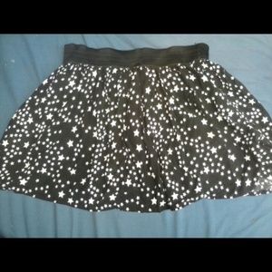 im selling a skirt with built in shorts
