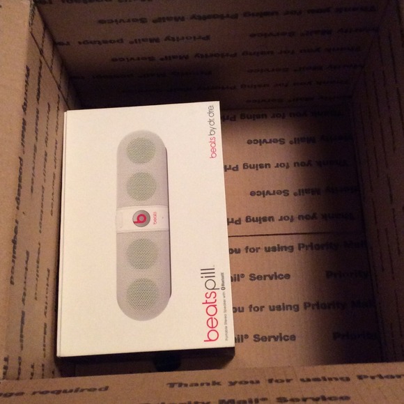 Beats by Sold just showing the packing