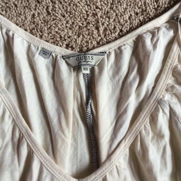 Guess top - Picture 3 of 4