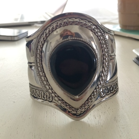 Silver & Black Cuff - Picture 4 of 4