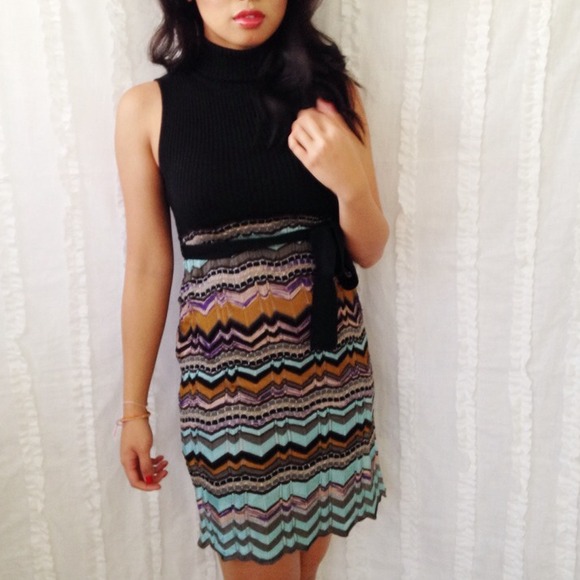 100% Authentic Sz 4 MISSONI Sweater Dress - Picture 3 of 4