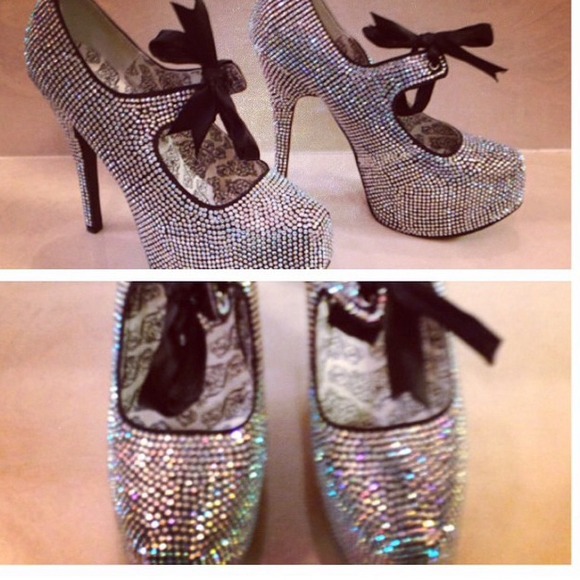 SALE 🎉🎉🎉Bling rhinestone Bordello high heels