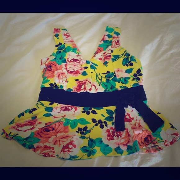 Floral peplum top