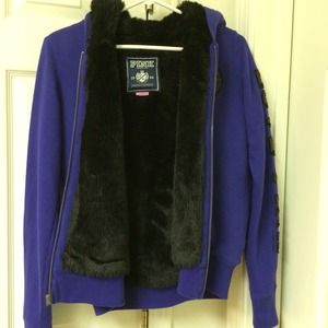 🚫SOLD🚫 Victorias Secret PINK fur lined hoodie