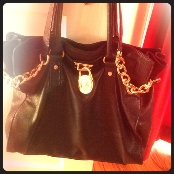 Authentic black Michael Kors "Hamilton Bag"