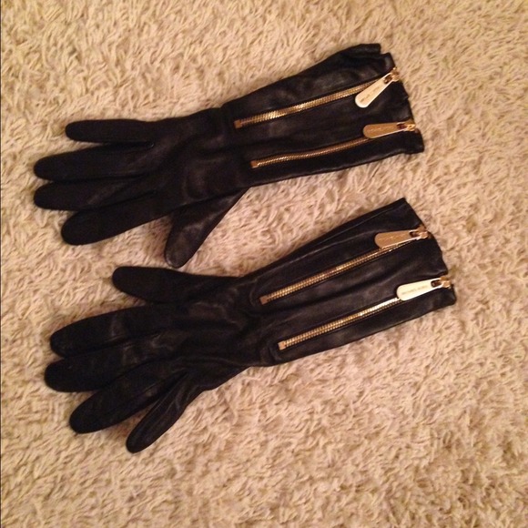 Michael Kors leather gloves