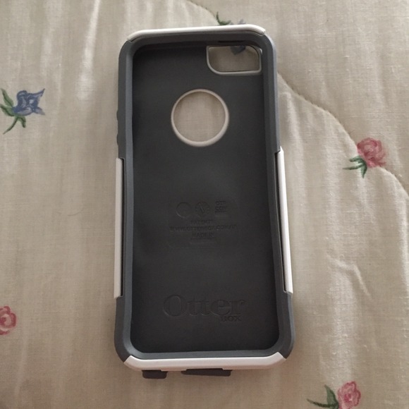 Otter box for iPhone 5/5s