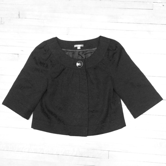 Fun floral short 3/4 sleeve jacket