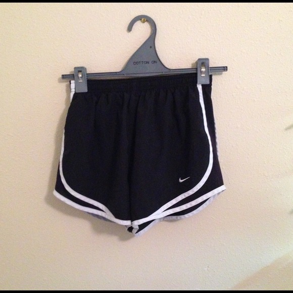 Nike Short and PINk Sweater Bundle