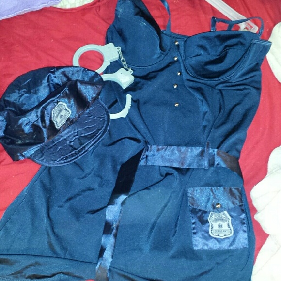 Sexy cop
