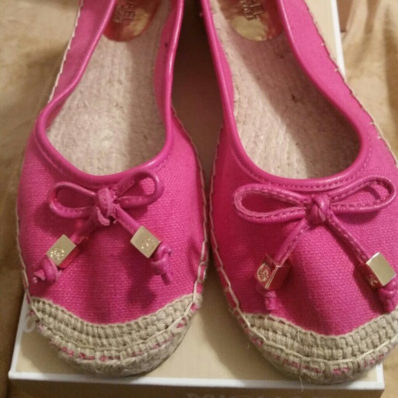 Pink mk flats