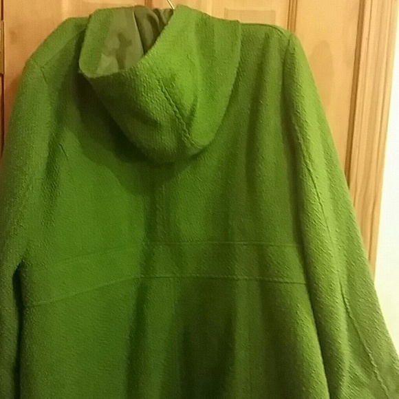 Coat - Picture 2 of 2