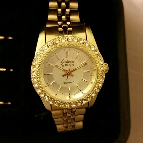 Watch - Picture 3 of 4