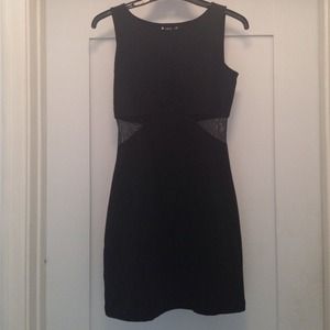 Perfect Little Black Dress!