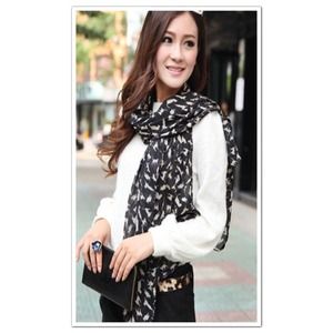 NWOT Chiffon Scarf😻🎈REDUCED PRICE🎈