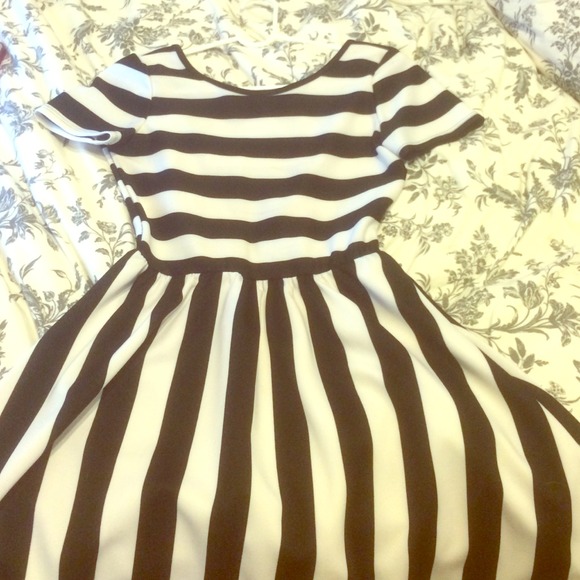 Skater  and crop top bundle