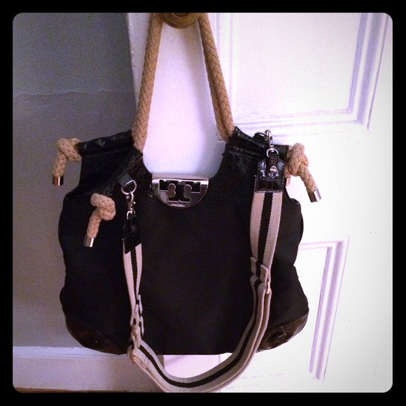 Authentic tory burch unique bag!!