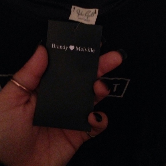 NWT "killin it" crop top - Picture 2 of 3