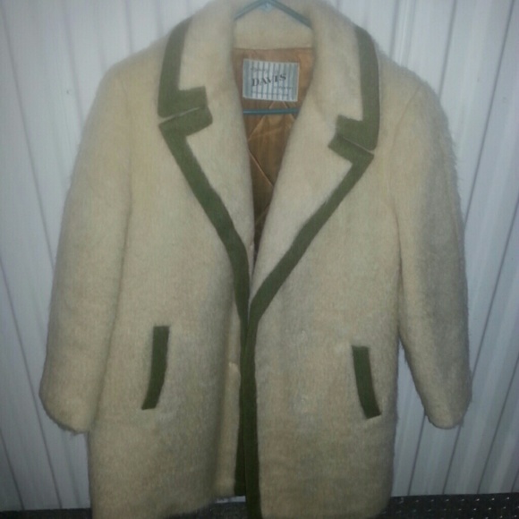 Wool Coat - Picture 2 of 3